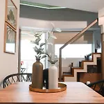 Dione Central Loft